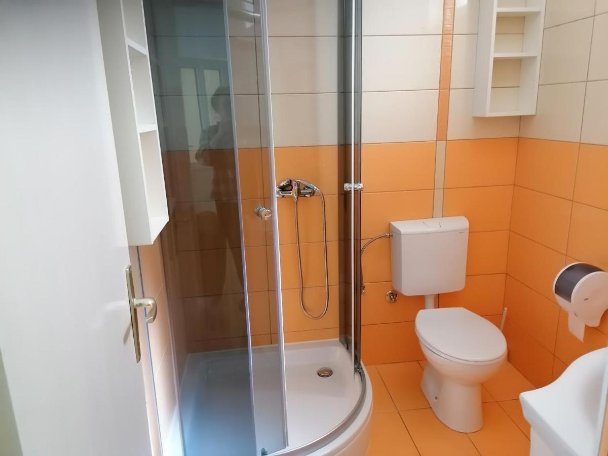 Studio Apartman Villa Juras Baska  Bagian luar foto